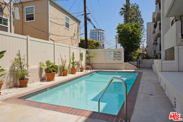1250 S Beverly Glen Boulevard, Los Angeles CA: https://media.crmls.org/mediaz/27aefbd7-8359-4027-bcd0-d687b4e9082a.jpg