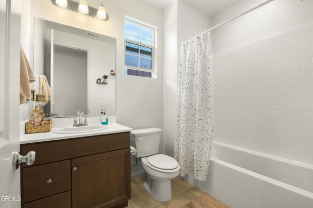 Detail Gallery Image 12 of 19 For 314 Hydrangea St, Fillmore,  CA 93015 - 3 Beds | 2/1 Baths