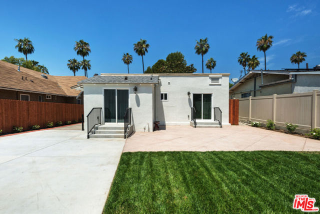 1288 N HILL Avenue, Pasadena CA: https://media.crmls.org/mediaz/27b00314-70b6-4034-8fd2-00d8803a8e53.jpg