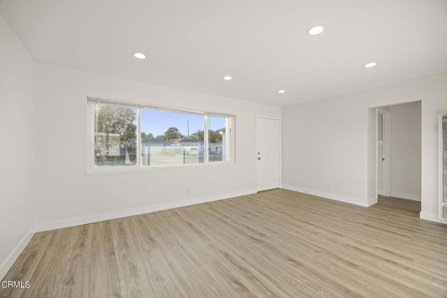 Detail Gallery Image 6 of 29 For 1556 N 6th Pl, Port Hueneme,  CA 93041 - 3 Beds | 2 Baths