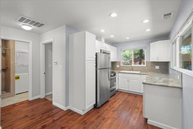 14325 Monterey Road, San Martin CA: https://media.crmls.org/mediaz/27b052f0-5dc3-4b99-a41d-02fee0535aab.jpg