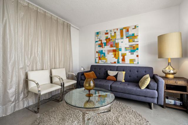 1943 E Tachevah Drive, Palm Springs CA: https://media.crmls.org/mediaz/27b0998b-cb07-4b0e-ace3-1004348ec98b.jpg