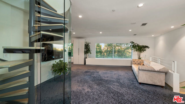 9353 Nightingale Drive, Los Angeles CA: https://media.crmls.org/mediaz/27b0f4ea-f2f3-4632-9def-71a877c47b62.jpg