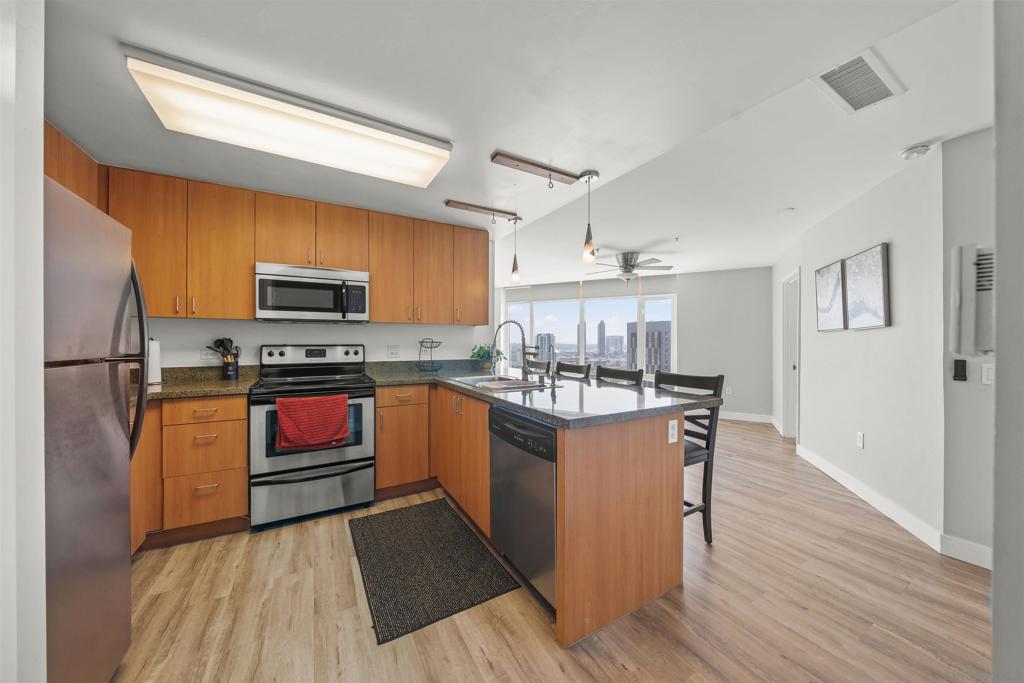 1080 Park Blvd. - photo 12