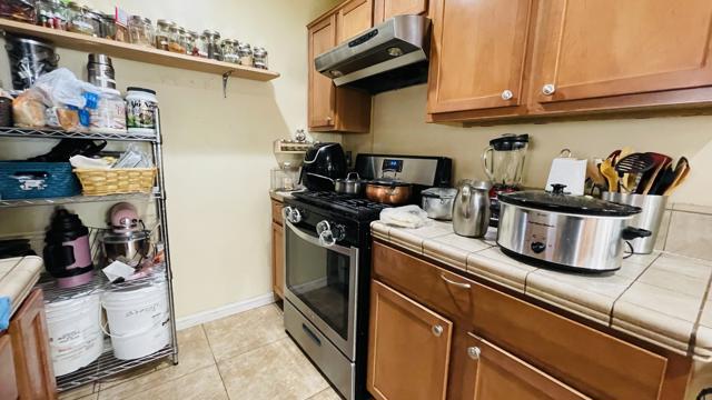 Image 16 of 44 For 43930 Towne Street
