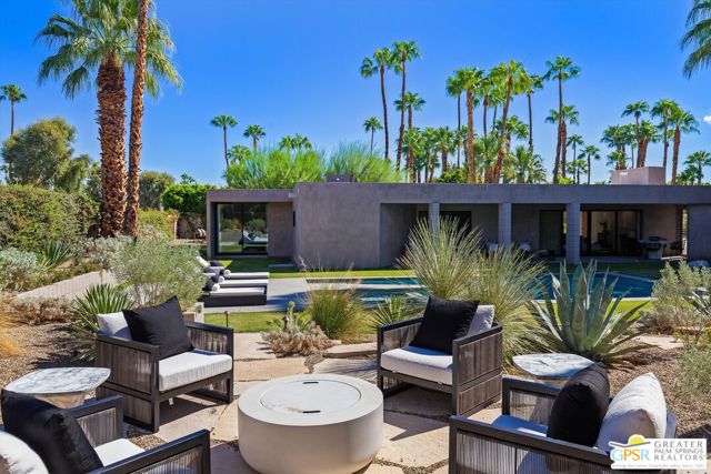 599 N Tercero Circle, Palm Springs, CA 92262