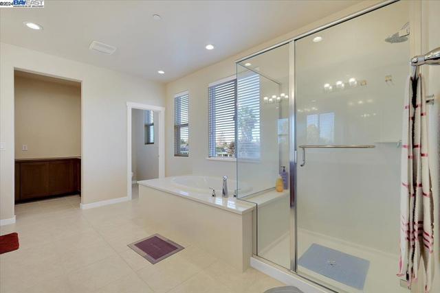 Image 11 of 17 For 1779 Stinson Way
