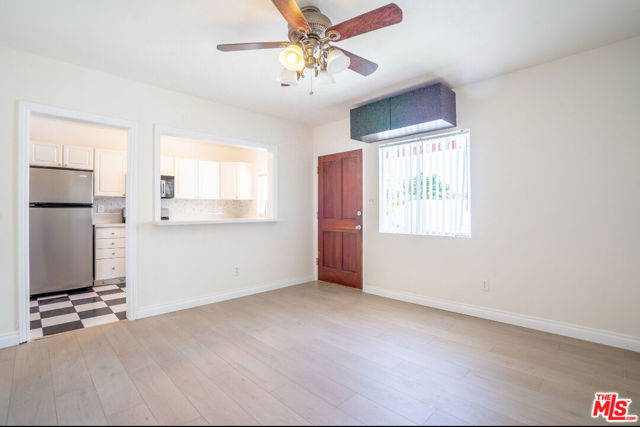 1240 Lodi Place, Los Angeles CA: https://media.crmls.org/mediaz/27b4b805-8c40-4a46-a518-34aeb939cb7b.jpg