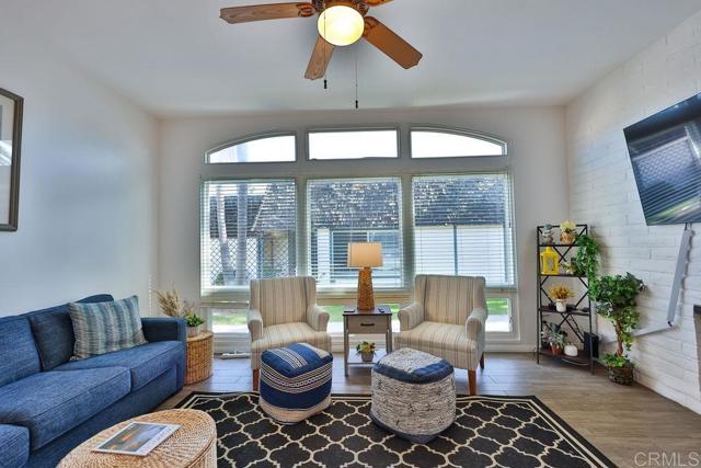 Detail Gallery Image 13 of 52 For 79 Half Moon Bend, Coronado,  CA 92118 - 3 Beds | 2 Baths