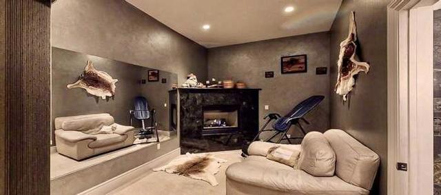 119 Del Norte Vista Way, Folsom CA: https://media.crmls.org/mediaz/27b65674-ed62-4789-821f-e4c84951c30d.jpg