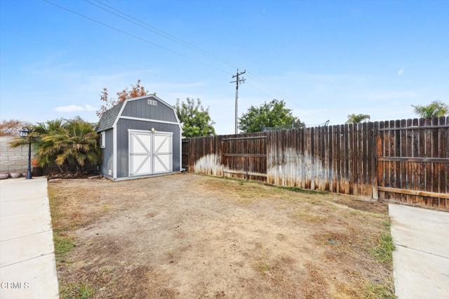 Detail Gallery Image 31 of 32 For 12302 Adirondack Ave, Bakersfield,  CA 93312 - 4 Beds | 2 Baths