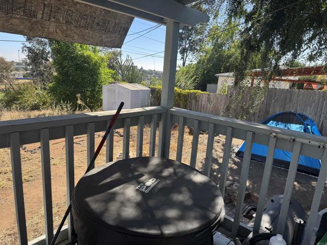 5643 Meade Avenue, San Diego CA: https://media.crmls.org/mediaz/27b8abd5-426b-4540-9a18-385527dd0b1d.jpg