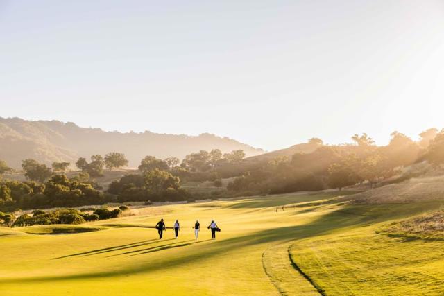 8 Corral Run, Carmel CA: https://media.crmls.org/mediaz/27b8bd7a-ea39-4db4-be37-928961693a5b.jpg