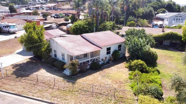 Detail Gallery Image 2 of 22 For 1211 Bermuda Ln, El Cajon,  CA 92021 - 3 Beds | 1 Baths