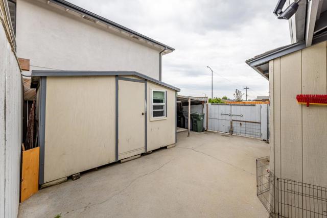 808 Saratoga Drive, Salinas CA: https://media.crmls.org/mediaz/27b948bd-b676-4c5d-b0a8-d4b868d64f96.jpg