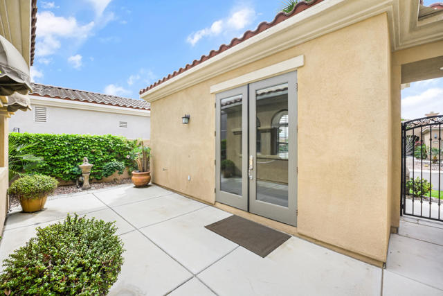 81520 Camino Los Milagros, Indio CA: https://media.crmls.org/mediaz/27b99482-f179-46c4-9639-904b3c81ad9a.jpg