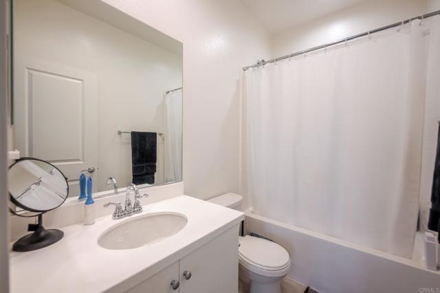 Home for Sale in Valley Center