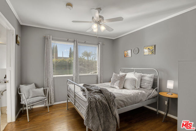 9610 Odessa Avenue, Northridge CA: https://media.crmls.org/mediaz/27ba3963-50a9-4795-99b5-33b2d78bf48f.jpg