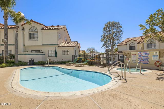 Detail Gallery Image 1 of 1 For 195 Courtyard Dr, Port Hueneme,  CA 93041 - 3 Beds | 2 Baths