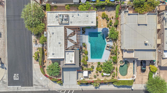 53945 Eisenhower Drive, La Quinta CA: https://media.crmls.org/mediaz/27bc5d4d-8ed9-46e3-9b60-eeacf6bdb5d2.jpg