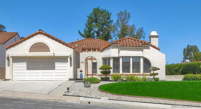 16078 AVENIDA AVEIRO, San Diego CA: https://media.crmls.org/mediaz/27be75e2-7d1f-48c2-a33c-2787af775f25.jpg