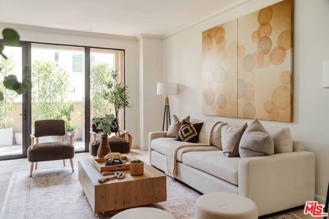 Drew Fenton | 12218 Montana Avenue Los Angeles CA | MLS: 7070013