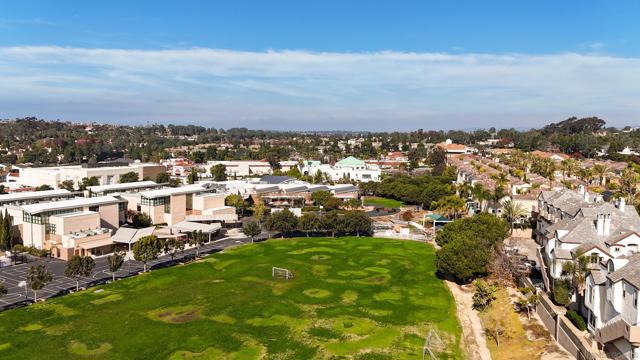 3887 Pell Place, San Diego CA: https://media.crmls.org/mediaz/27bfd022-40f8-4f88-a5ca-495b3d9e6767.jpg