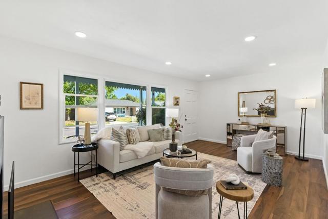 3612 Los Flores Avenue, Concord CA: https://media.crmls.org/mediaz/27bfe921-7156-425c-851d-49851514c929.jpg