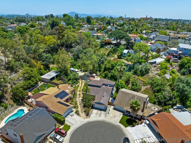 5490 New Mills Rd, San Diego CA: https://media.crmls.org/mediaz/27c0106c-739d-402d-a01f-bfd45276d928.jpg