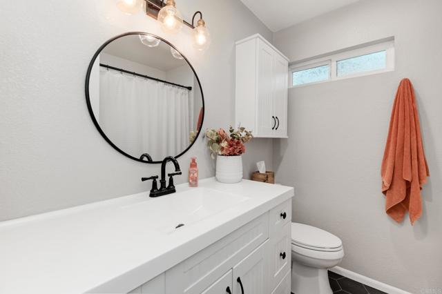 Detail Gallery Image 12 of 18 For 9243 Stoyer Dr., Santee,  CA 92071 - 4 Beds | 2 Baths