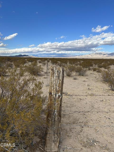 Detail Gallery Image 8 of 38 For 26 Cheyene, Baker,  CA 92309 - – Beds | – Baths