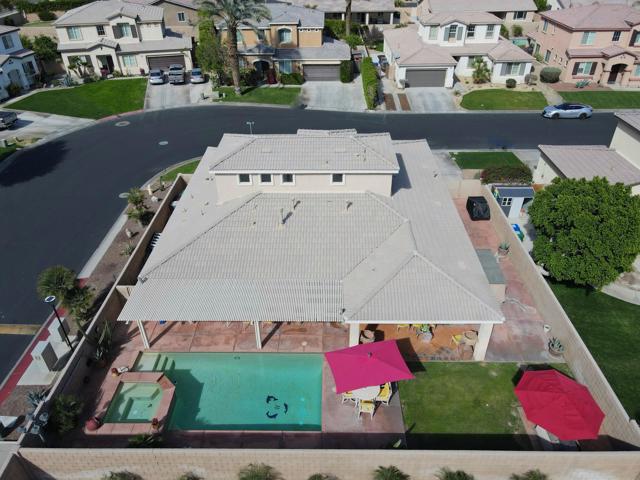 82549 Tivoli Court, Indio CA: https://media.crmls.org/mediaz/27c20d47-ec76-4880-9156-98229da66cc1.jpg