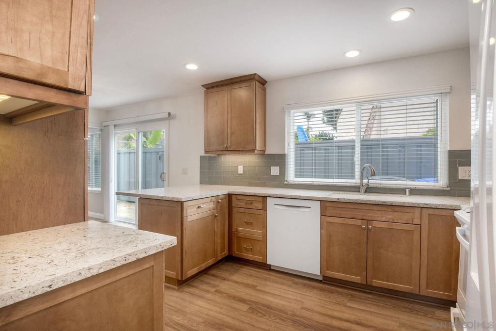 3532 Woodland Way - photo 2