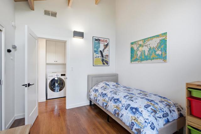 Image 13 of 32 For 46 Underhill Road