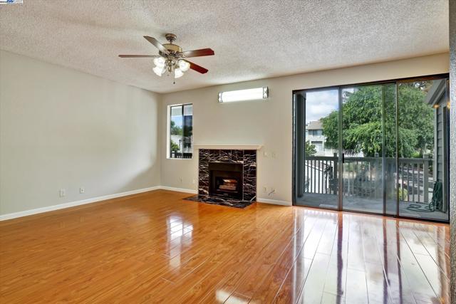 3402 Pinewood Ter, Fremont CA: https://media.crmls.org/mediaz/27c65086-4546-4be3-9e0d-bfc5426f852e.jpg