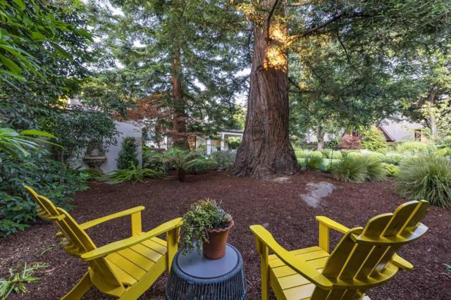 467 Lincoln Avenue, Palo Alto CA: https://media.crmls.org/mediaz/27c790cf-ac21-4840-9277-c0f999eb2de2.jpg