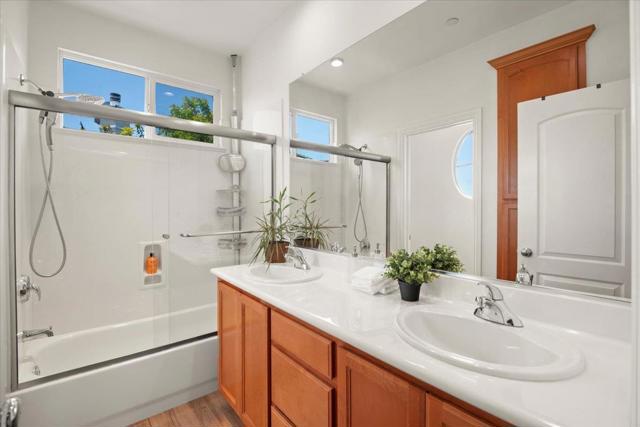 36487 Dijon Drive, Newark CA: https://media.crmls.org/mediaz/27c8a260-8964-4f99-92d1-32d9e3f7e954.jpg
