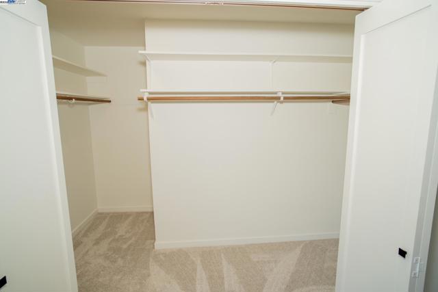 4732 Mira Vista Drive, Castro Valley CA: https://media.crmls.org/mediaz/27c9b2f3-de25-4355-9bce-618e4d1af6b3.jpg