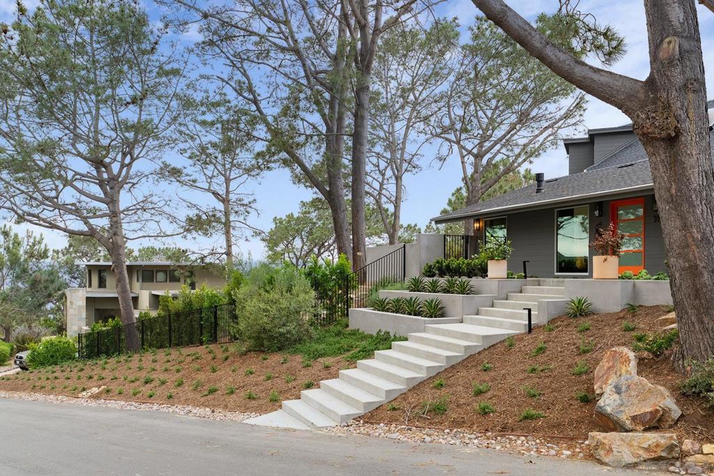 390 Hidden Pines Rd - photo 2