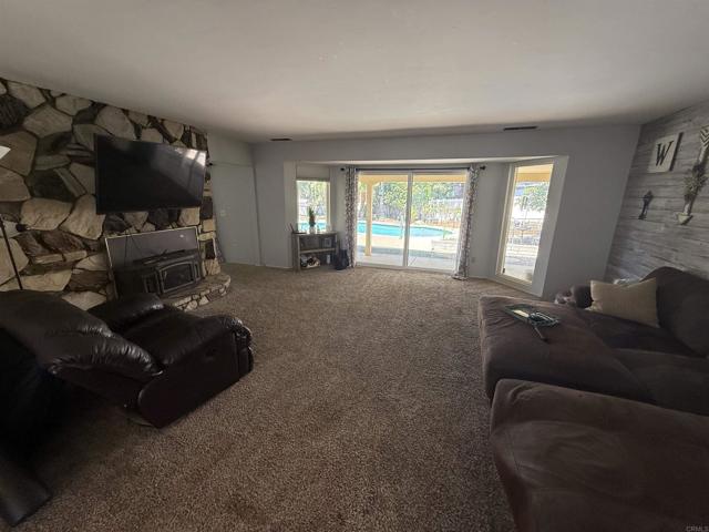 2894 Scenic View Road, Alpine CA: https://media.crmls.org/mediaz/27cb0644-d8e8-4633-b8e3-93fcb4126430.jpg