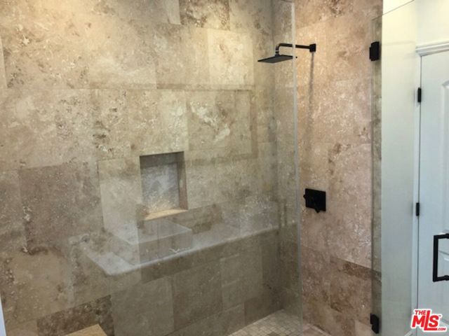 10521 ALMAYO Avenue, Los Angeles CA: https://media.crmls.org/mediaz/27cd0cc1-ef53-4ca9-94f2-ef9cdb67672f.jpg
