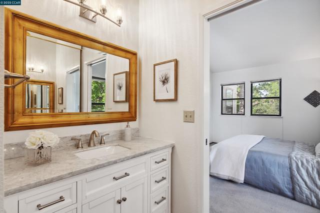 1731 S Villa Way, Walnut Creek CA: https://media.crmls.org/mediaz/27cd38b5-5f2f-4310-a812-318c31a45a42.jpg