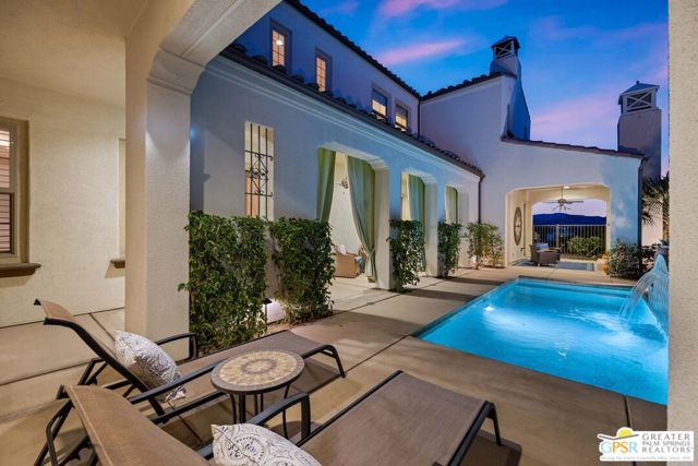 4284 Arcada Street, Palm Springs CA: https://media.crmls.org/mediaz/27cd4924-64e1-4d04-9eff-58630b8f55b5.jpg