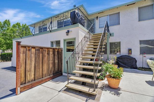 869 Bing Drive, Santa Clara CA: https://media.crmls.org/mediaz/27ce23fc-4727-4856-aa62-f55d5de7bf8c.jpg