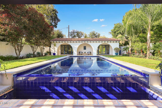 Detail Gallery Image 16 of 29 For 2044 Monterey Rd, South Pasadena,  CA 91030 - 4 Beds | 3 Baths