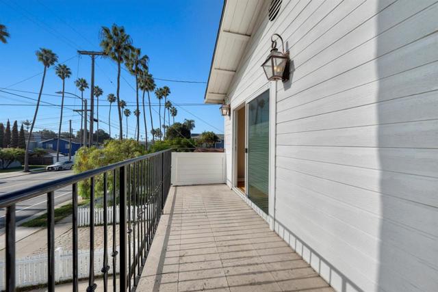 619 Beryl Street, Redondo Beach, California 90277, 4 Bedrooms Bedrooms, ,3 BathroomsBathrooms,Residential,For Sale,Beryl,ML82038630