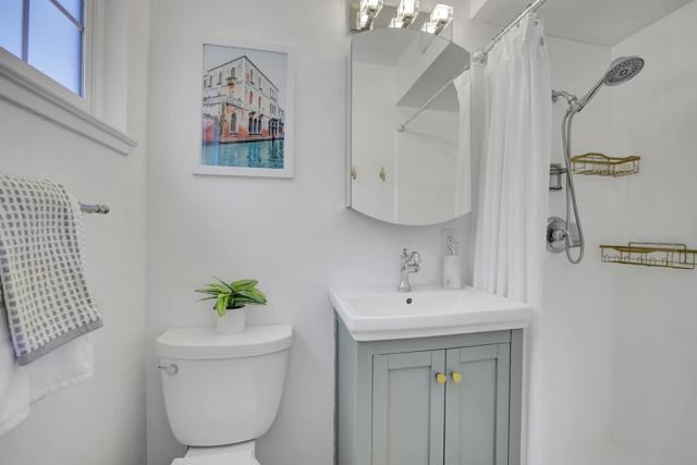 726 S Henry Avenue, San Jose CA: https://media.crmls.org/mediaz/27cf7b5e-3dcb-4929-87ae-53dbe38fb6ce.jpg