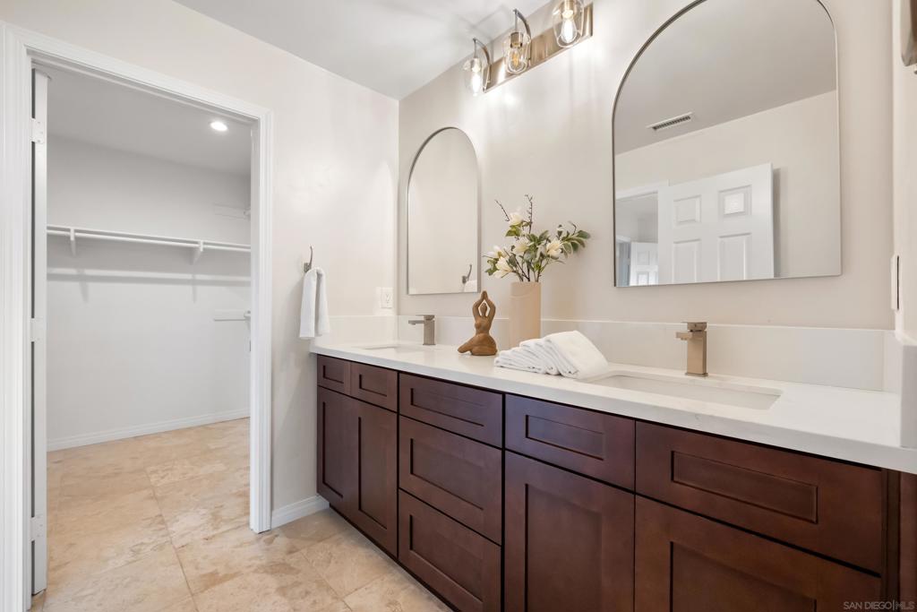 12759 Calle De Las Rosas - photo 13