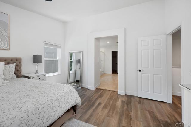 1218 Corte Zafiro, San Marcos CA: https://media.crmls.org/mediaz/27d1c34d-904f-4be8-8e6f-b45d32c9a4cd.jpg