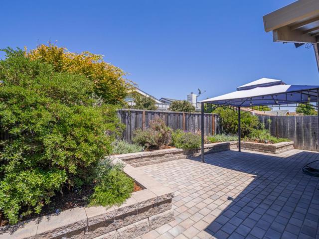 466 Cloudview Drive, Watsonville CA: https://media.crmls.org/mediaz/27d25642-9327-478b-809e-7981a064322f.jpg